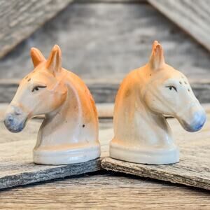1950’s Vintage Pair of Horse Head Salt and Pepper Shakers Set, Western, 2.5”H